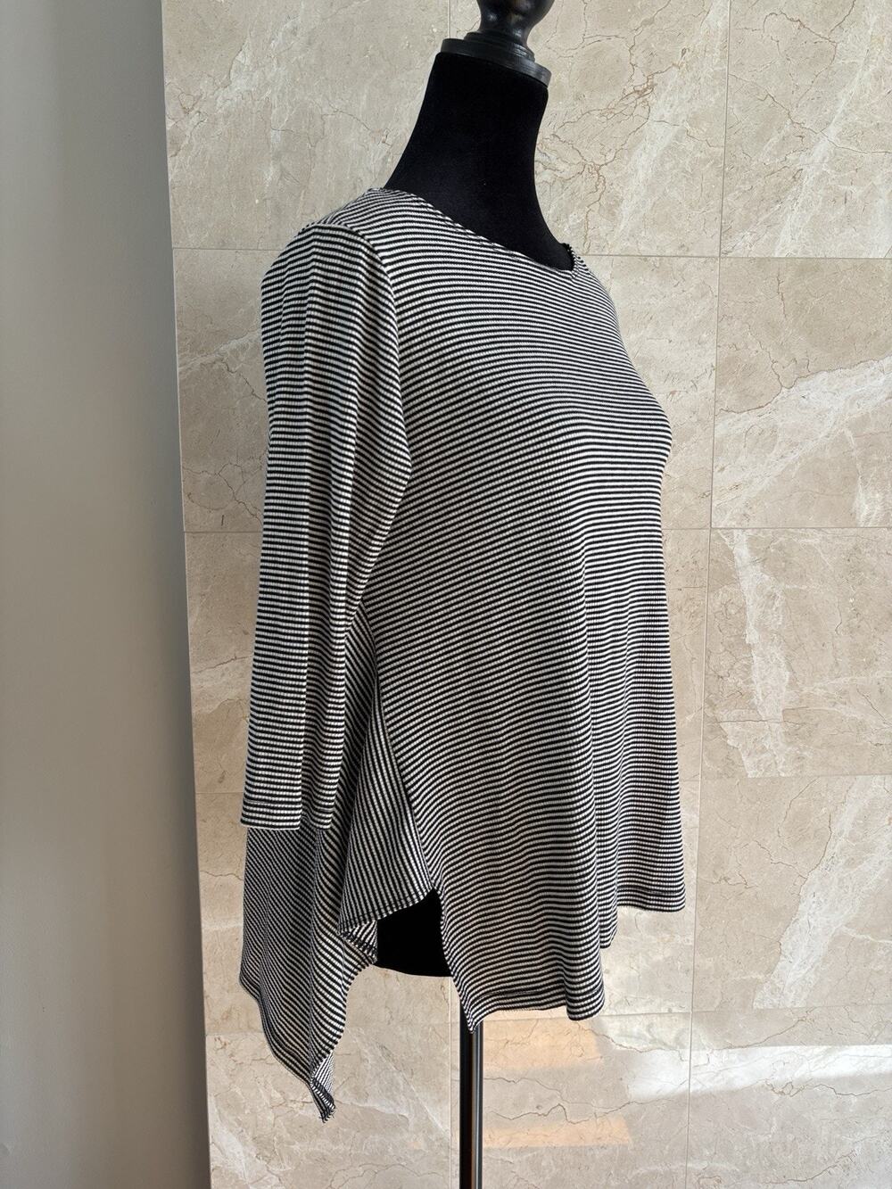 Comfy USA Striped Trapeze Tunic Top — S Black & White Sharkbite Waffle Lagenlook